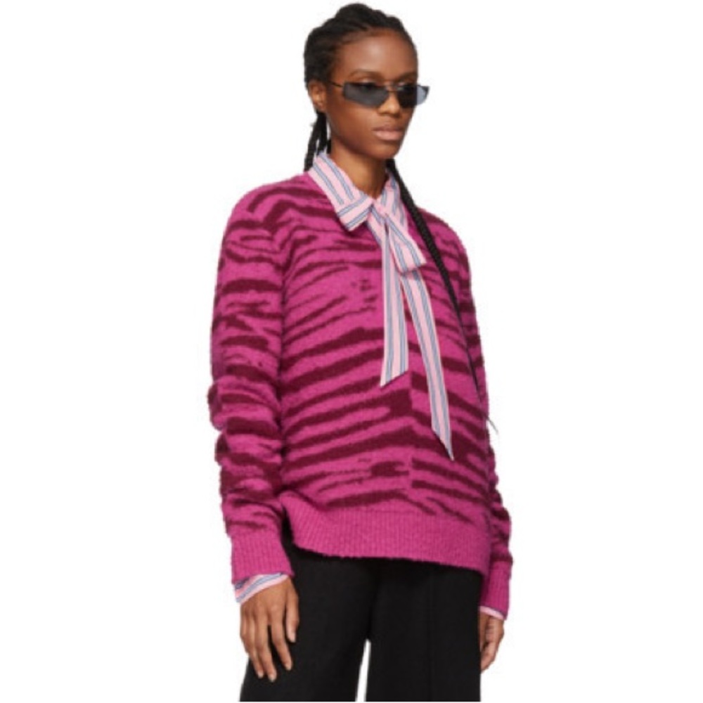 EUC Marc Jacobs Runway Grunge Zebra Sweater Fuzzy Pink Sz M